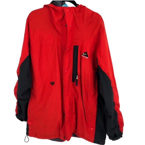 Nike ACG Orange/Black Classic Rain CoatFor Any Occasion